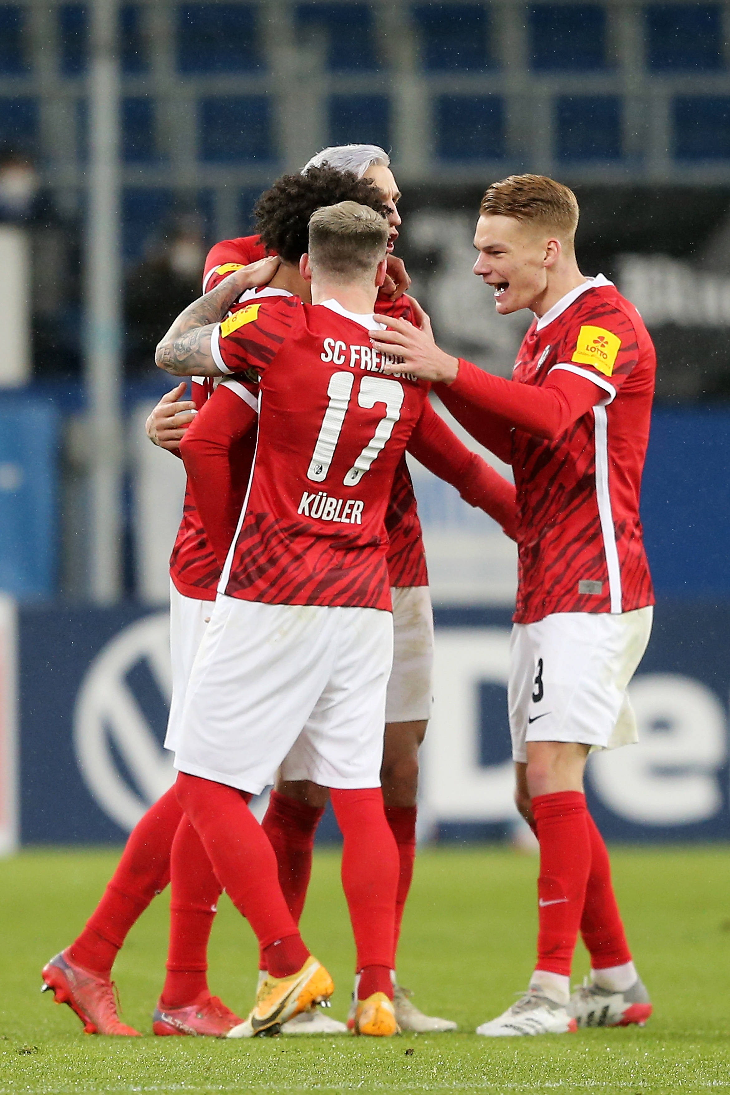 C7娱乐官方网站-霍芬海姆主场失利，球队迎来内讧