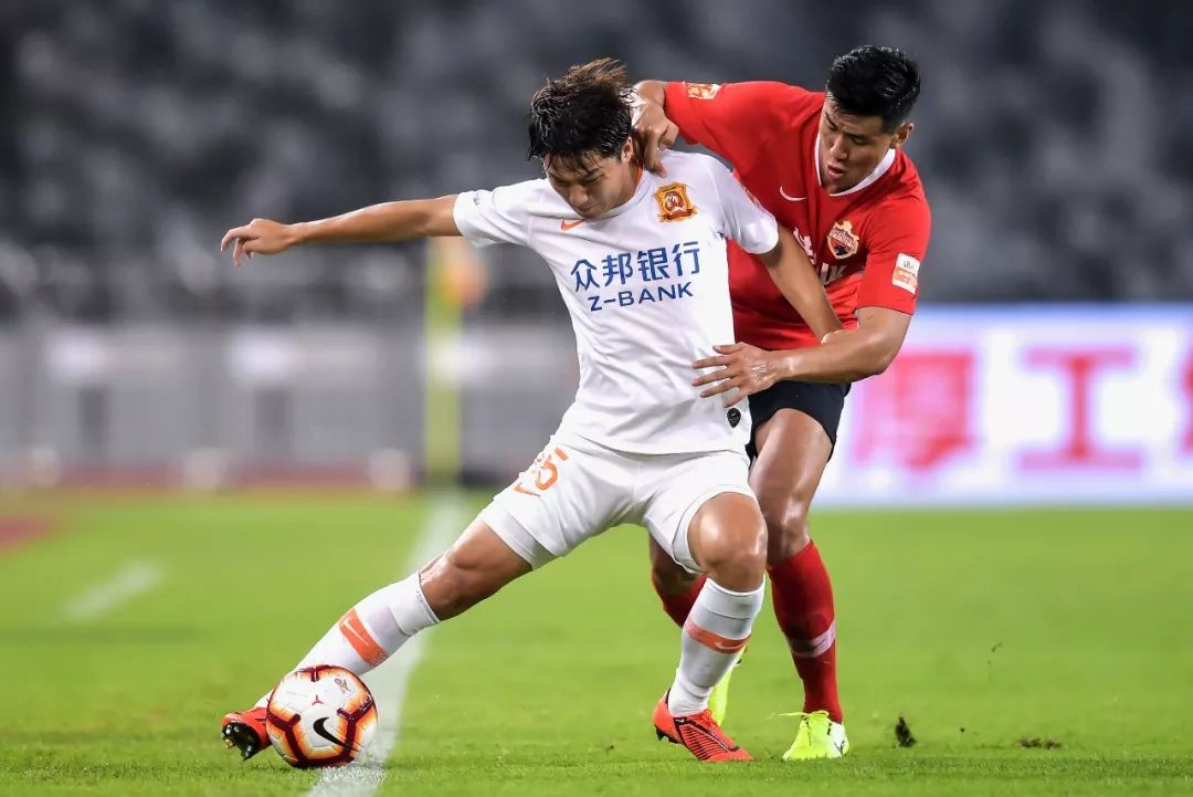 黑龙江FC客场击败深圳佳兆业，豪取三分