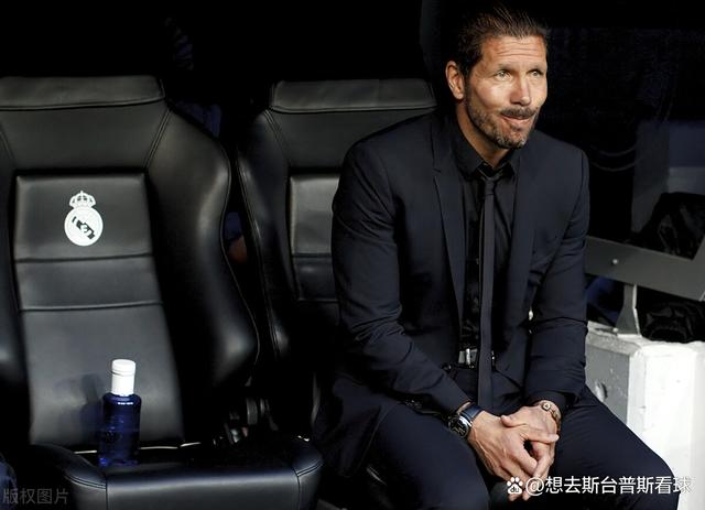 包含意大利球队换帅大热门,俱乐部董事开会商讨的词条 包含意大利球队换帅大热门,俱乐部董事开会商讨的词条