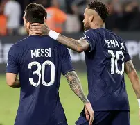 AC米兰后卫独中两元，助球队胜出与巴勒莫的对决的简单介绍